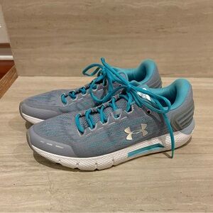Women’s Under Armour Charged Rogue Teal and Gray Athletic Shoes size 10
